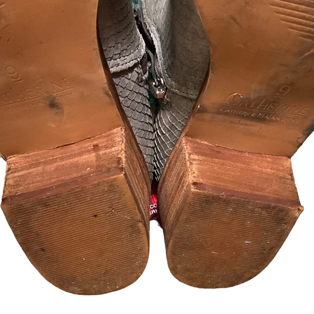 LAST CHANCE Catherine Malandrino Vegan Leather Snakeskin Double Zip Bootie - Picture 12 of 13